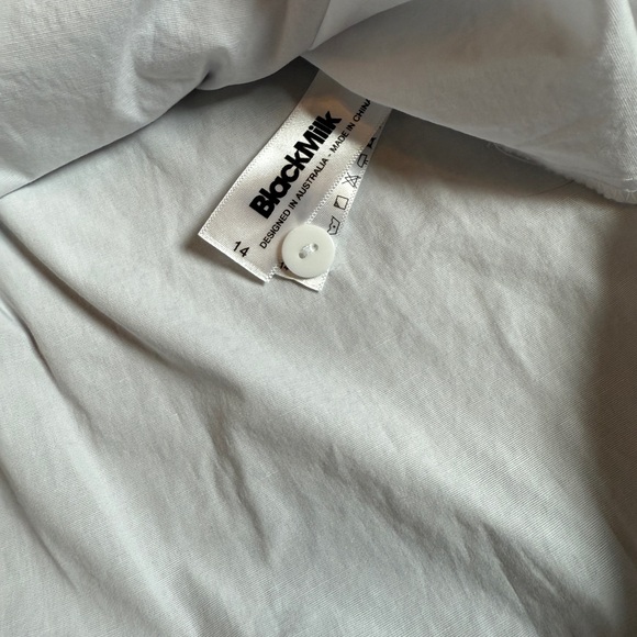 Blackmilk Clothing Gothic Romance Cinched Waist Button Up Shirt - Picture 8 of 10